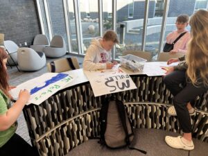 Service Learning at Oak View